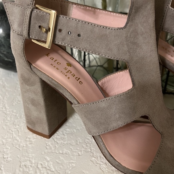 Kate Spade Llemi Caged Block Heel Gray Suede Heels Size 6 Gladiator Pre-Owned - Picture 2 of 9